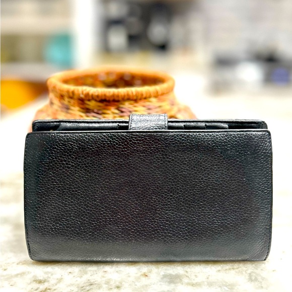 Chanel Authentic CC Caviar Leather Bifold Wallet With Tab Button Snap Cl… - Picture 3 of 10